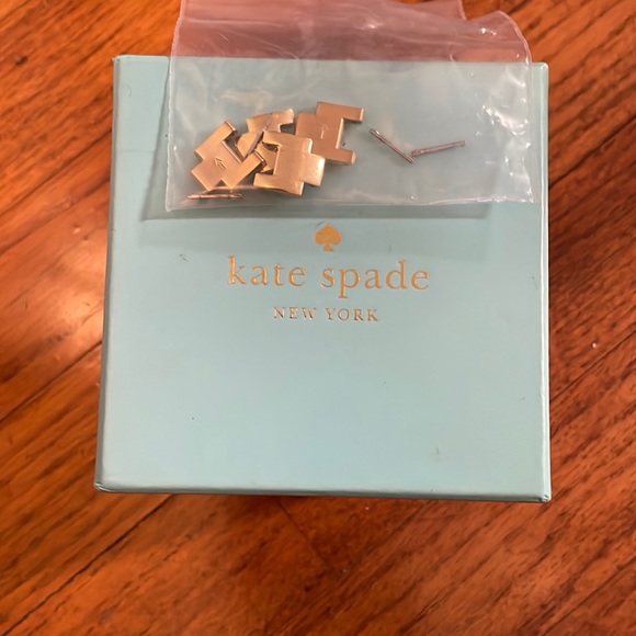 Kate Spade Watch - Picture 5 of 5